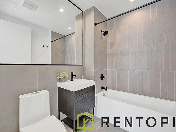 5th image of 2175 Bergen St #2H