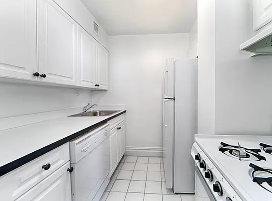 Rented by REAL New York | media 1