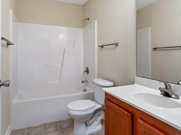 Madison Heights Luxury Apartments — Photo 63