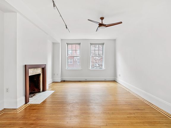 4th image of 35-42 72nd St #22