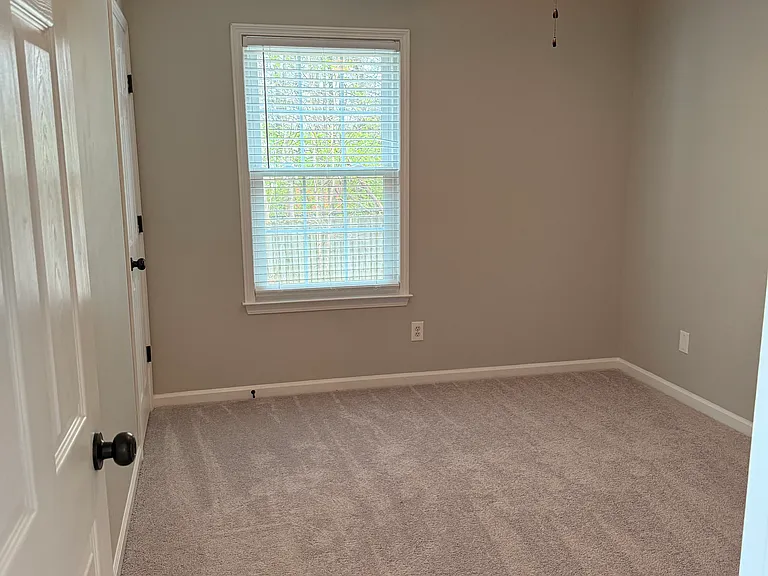 1637 Heyford Cir NW — Photo 14