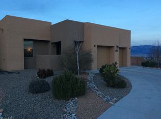 6331 Comfrey Rd NW, Albuquerque, NM 87120