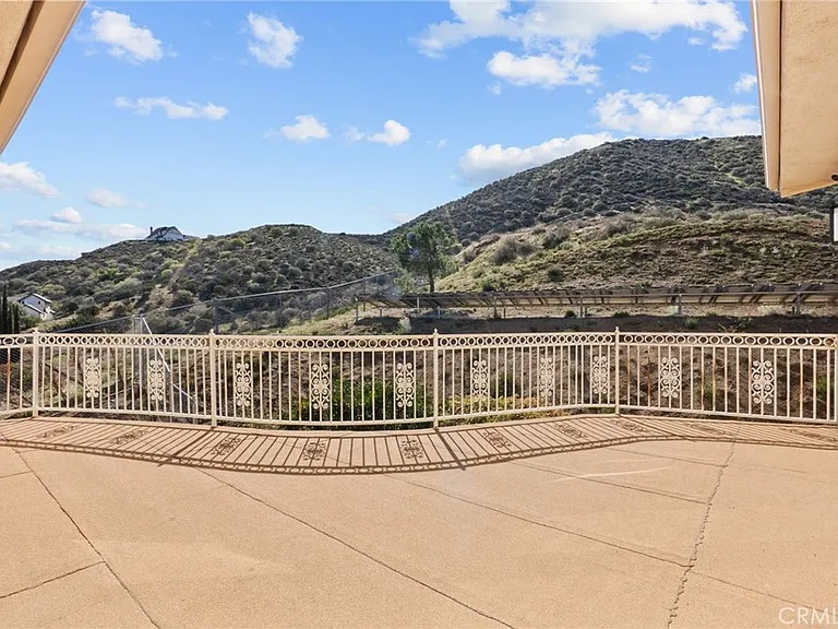 1138 Lakeview Dr — Photo 43