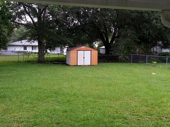 2nd image of 440 Woody Cir
