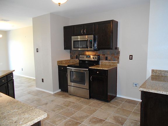 3rd image of 2852 Bluffs Ct