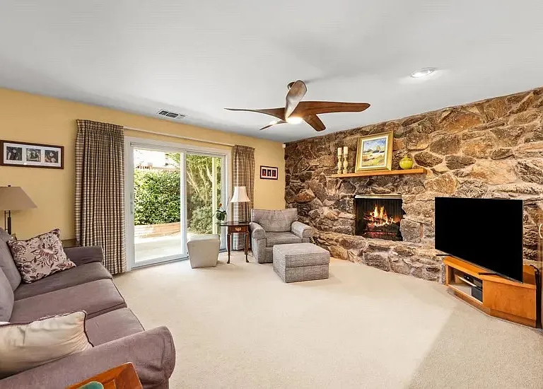 4234 Burrell Way — Photo 20