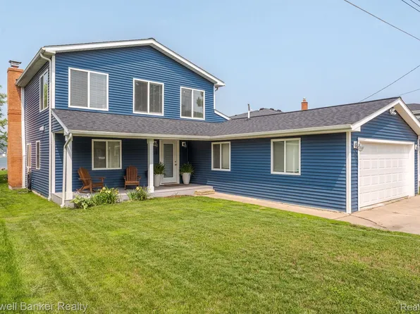 507 Dunleavy Dr, Highland, MI 48356