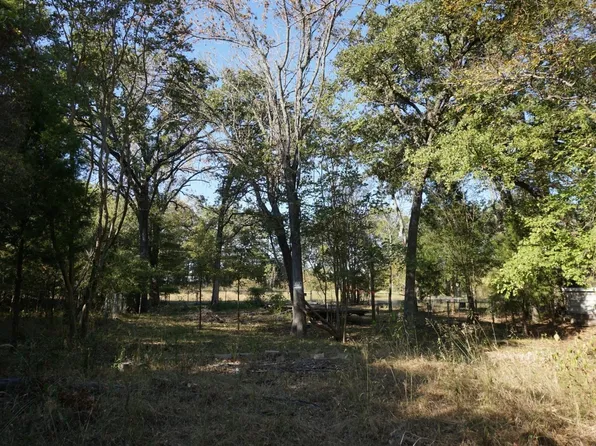 1714 Doc Holiday Dr, Malakoff, TX 75148