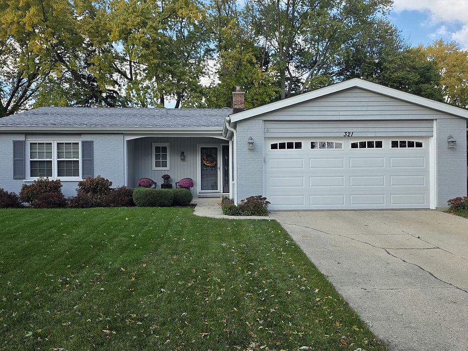 1st image of 321 Cottonwood Ln