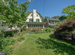 5 W Lodges Ln, Bala Cynwyd, PA 19004
