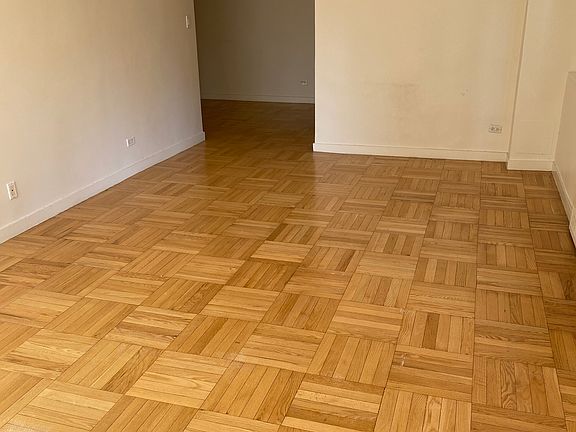 3rd image of 435 E 79th St APT 5U