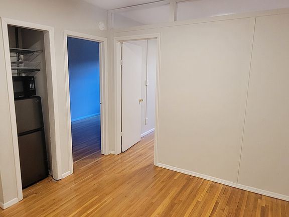 5th image of 242 W 56th St APT 5B