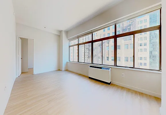 Living room, photo 2