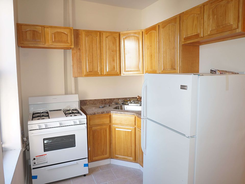 1st image of 235 W 146th St APT 20B