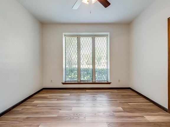 4th image of 510 Dunn Ct