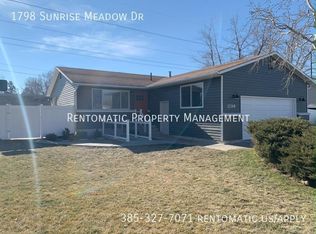 1798 E Sunrise Meadow Dr, Sandy, UT 84093