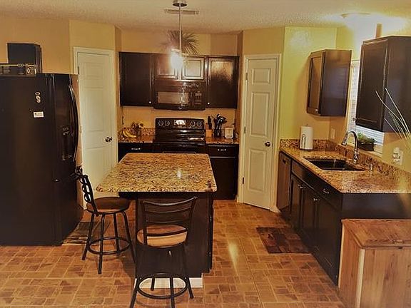2nd image of 132 Spanish Bay Dr