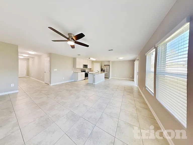 56 Raphael Ln — Photo 3