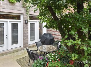 921B N Racine Ave #B, Chicago, IL 60642