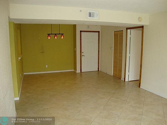 4th image of 1341 SE 3rd Ave APT 104