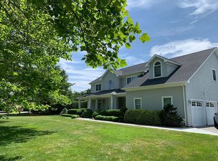 14 Diamon Ct, Southampton, NY 11968