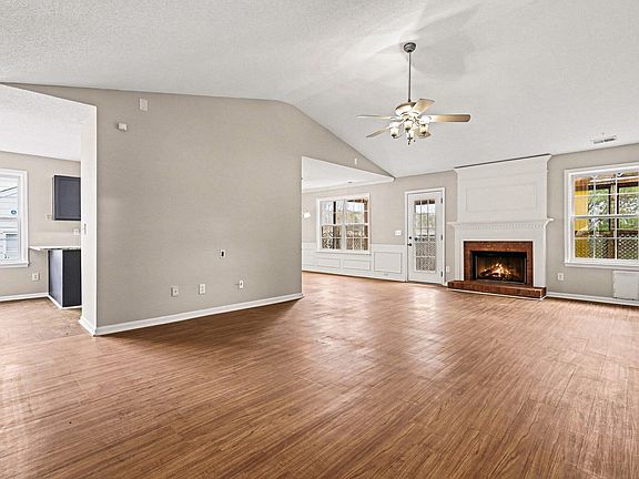 5th image of 501 Bellmeade Bay Dr