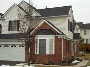 29313 Weston Dr #82, Novi, MI 48377