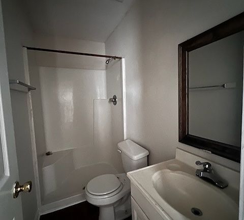 5th image of 121 Village Ln #A