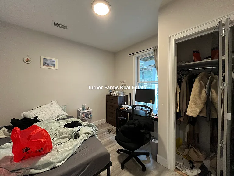 23 Newport St #22 — Photo 12