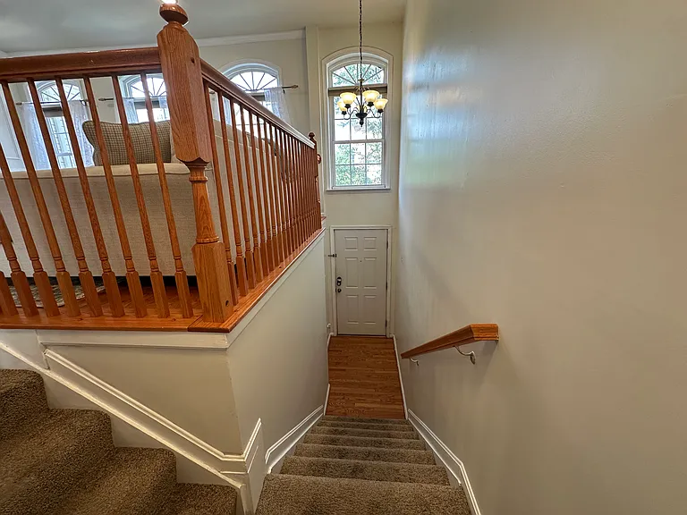 1145 Carbondale Way — Photo 2
