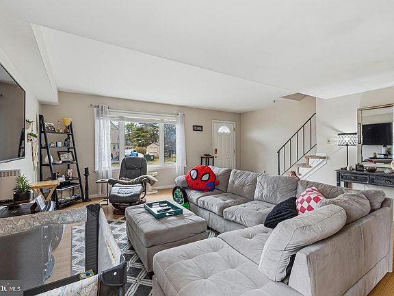 4th image of 439 Bianca Cir #152