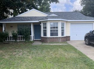 1607 N Timberline Dr, Fayetteville, AR 72704