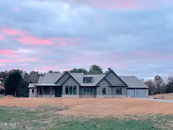 7177 Wolfe Ridge Ct, Piney Flats, TN 37686