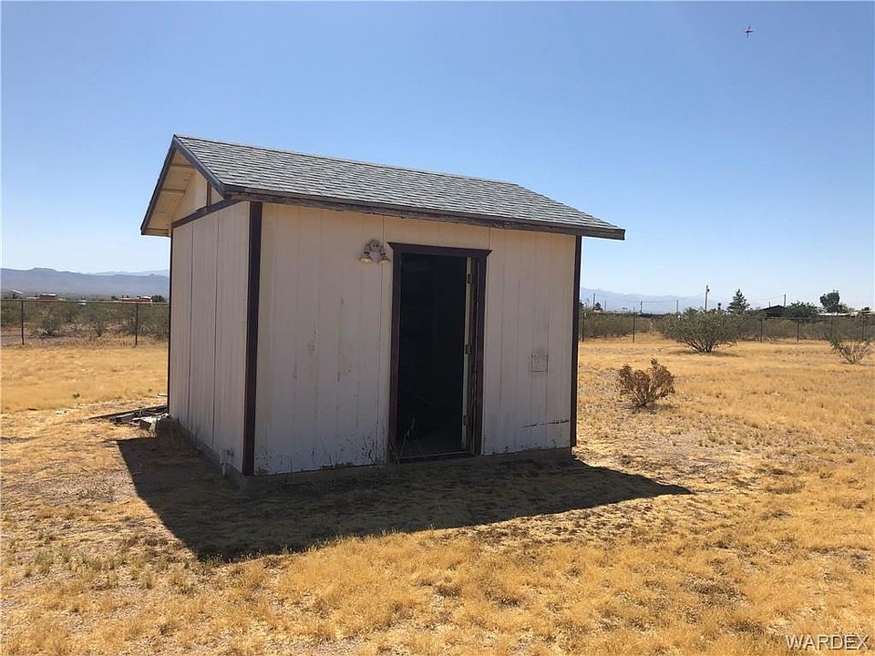 2nd image of 1386 S Estrella Rd