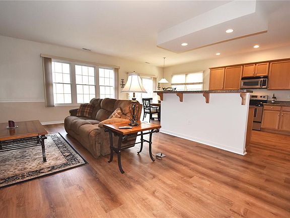 3rd image of 1025 Kellington Dr