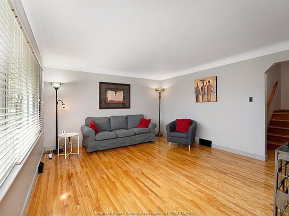 4th image of 2575 Kildare Rd