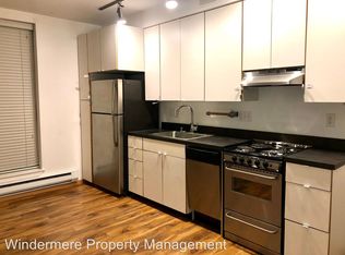 312 Root Path NW, Bainbridge Island, WA 98110