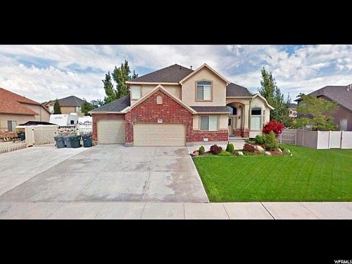 4th image of 2926 W Rock Creek Dr