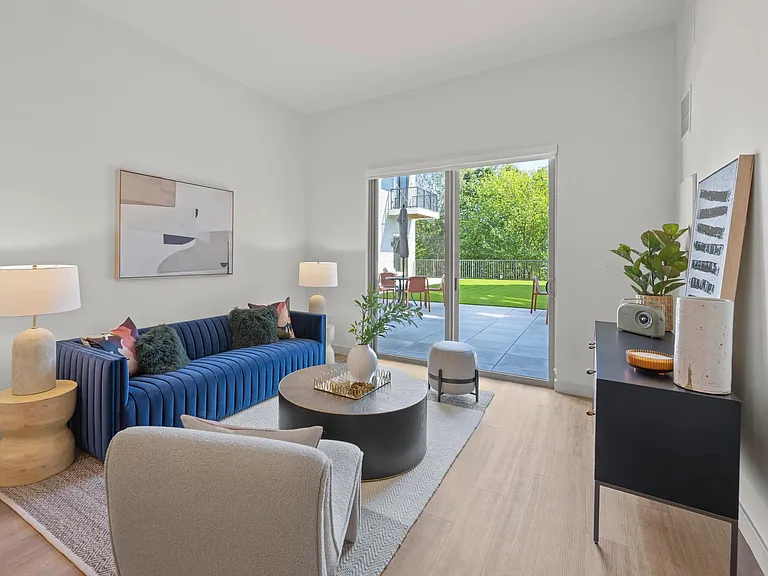 Modera Newton offers studio, 1-, 2-, and 3-bedroom homes with den layouts available.