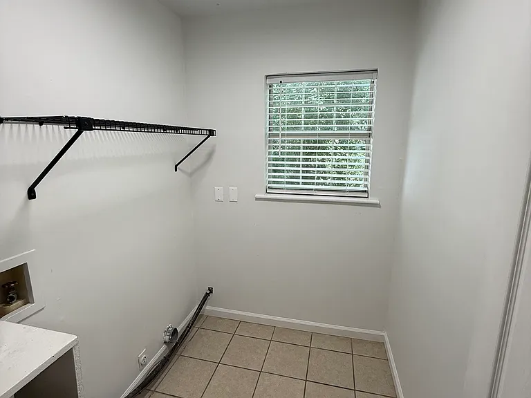 123 Country Town Dr — Photo 7