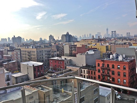 4th image of 275 S 1st St APT 1R