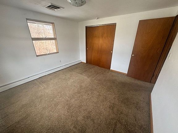 3rd image of 2563 Gap View Rd #1