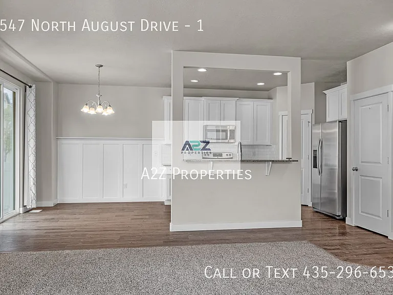 1547 N August Dr #1 — Photo 7