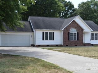 1217 Tom Joye Rd, Lake Wylie, SC 29710