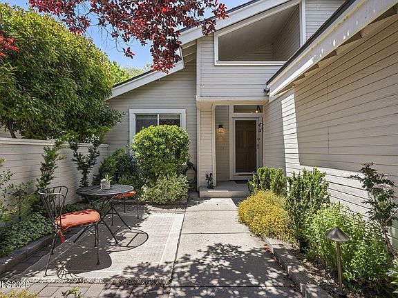 2nd image of 3345 Spring Creek Cir