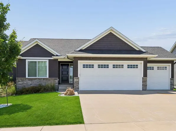 559 Dakota Ave, Tiffin, IA 52340