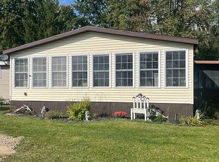 853 E Hickory St #65, Beaverton, MI 48612