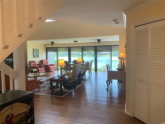 3rd image of 3821 Wilshire Cir W #28