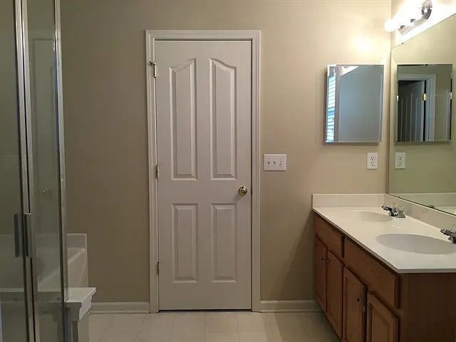 1202 Haden Dr — Photo 9