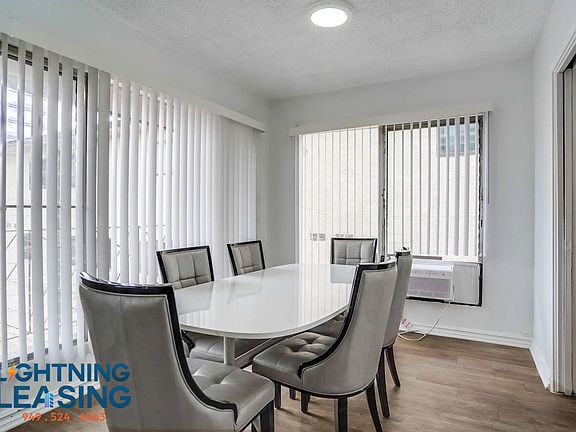 4th image of 12310 Chandler Blvd #14